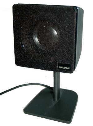 Satelit
